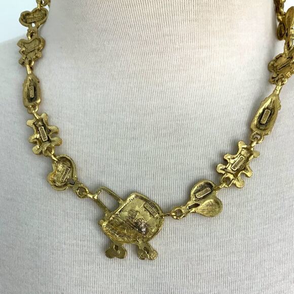 Bergdorf Goodman Vintage 1995 Gold Tone New Baby Necklace Signed - Picture 6 of 6
